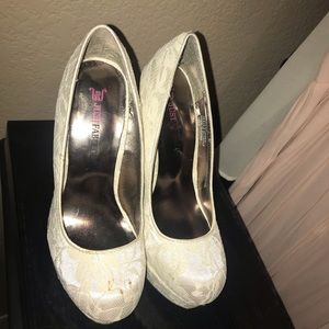 White laces heels